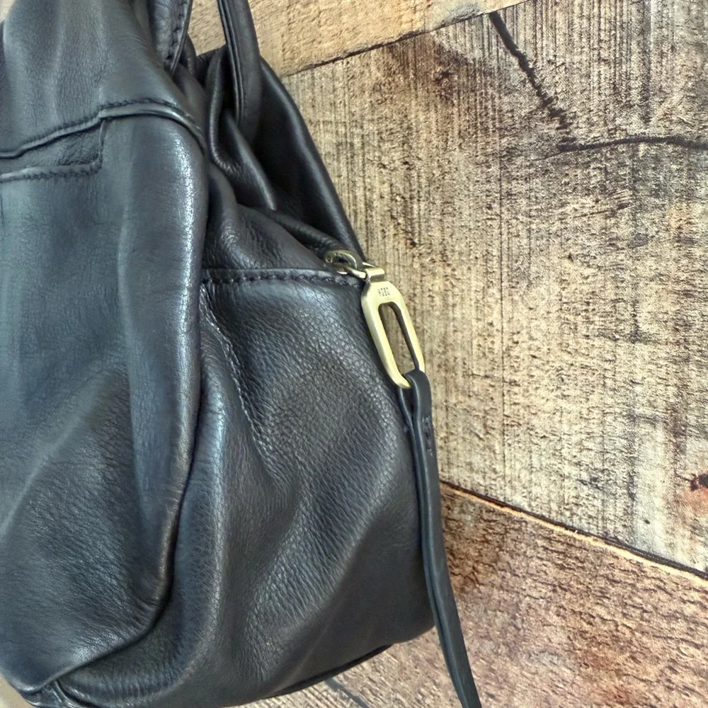 NWOT Hobo International Darling Leather Crossbody